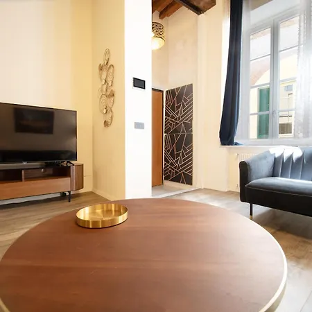 Golden House In Center Town By Abita Apartment *